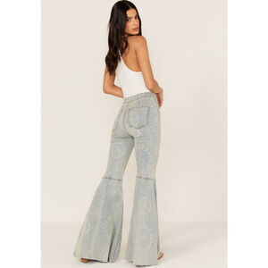 Free People We The Free Just Float On Printed Flare Jeans, 24 NWT